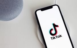 tiktok-gabc0b89cc_1920-1536x1024 (1)